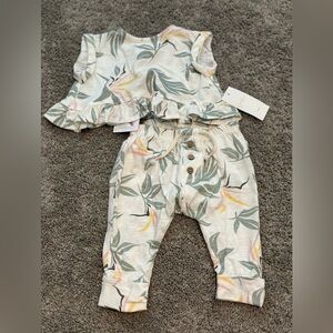 Jessica Simpson Two Piece Floral Set